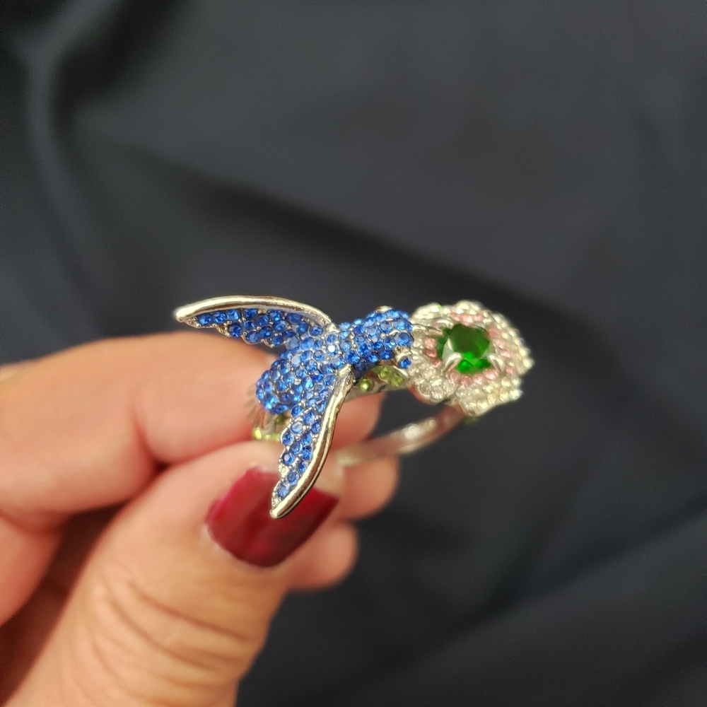 Hummingbird ring